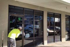 商业玻璃门维修安装