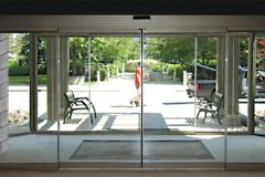 商业透明大门安装维修